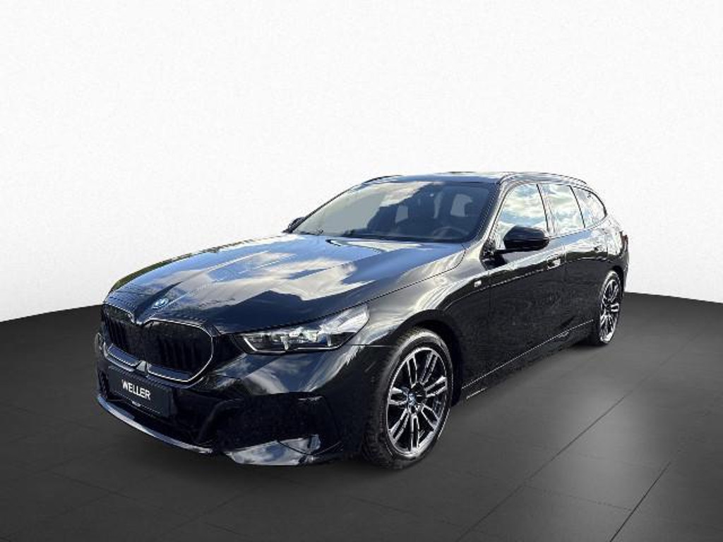 BMW i5 Touring eDrive40