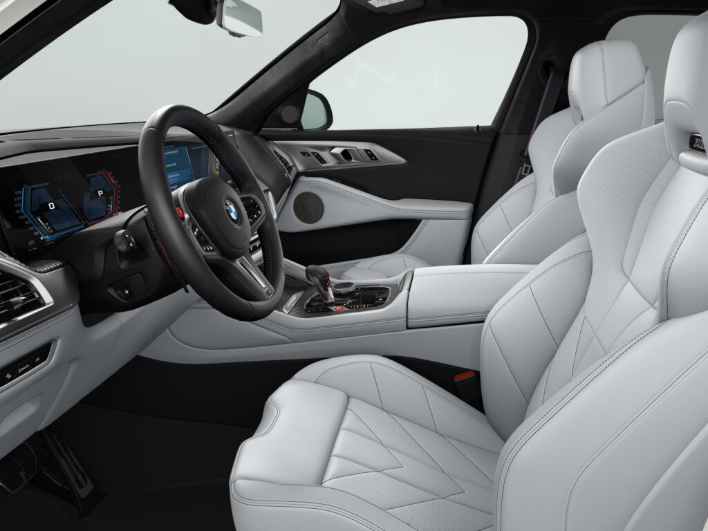 BMW XM