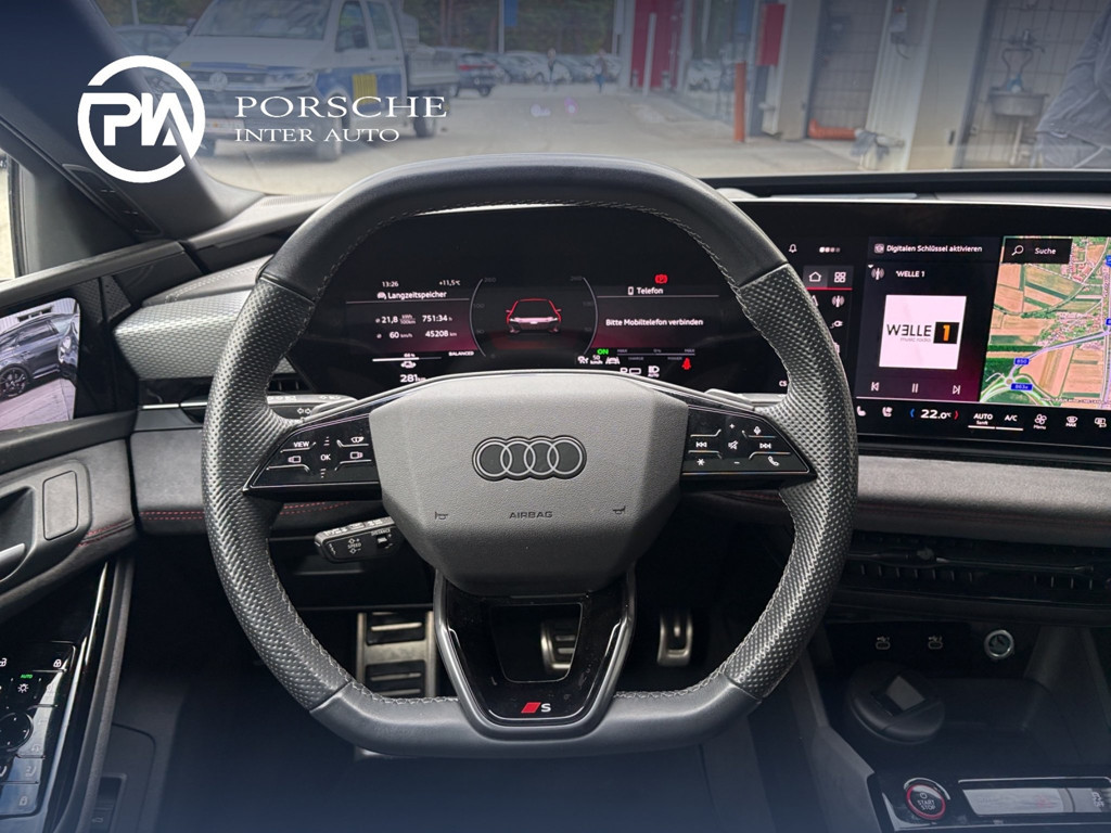 Audi S6 e-tron