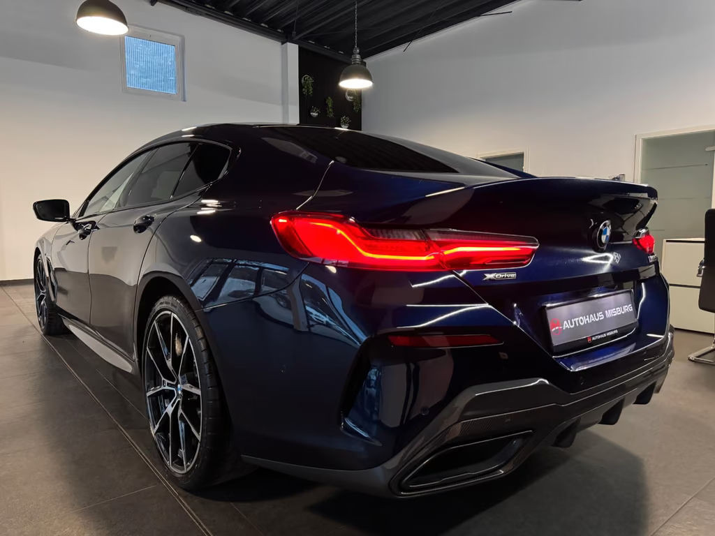 BMW M850