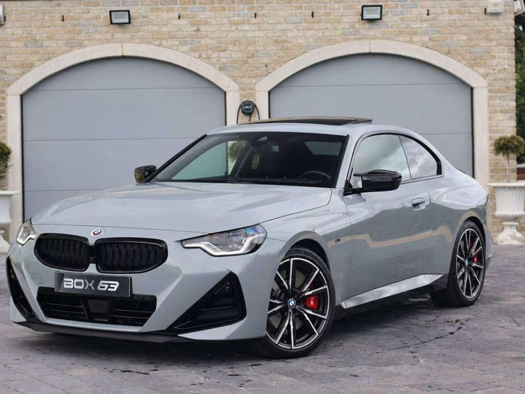BMW M2 xDrive