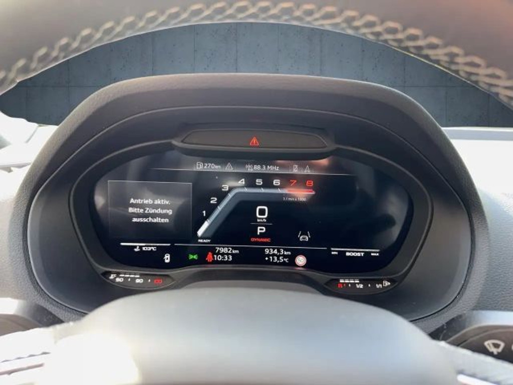 Audi SQ2