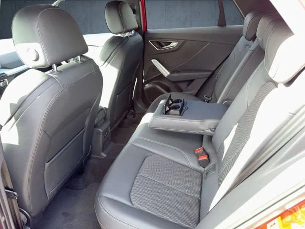 Audi SQ2
