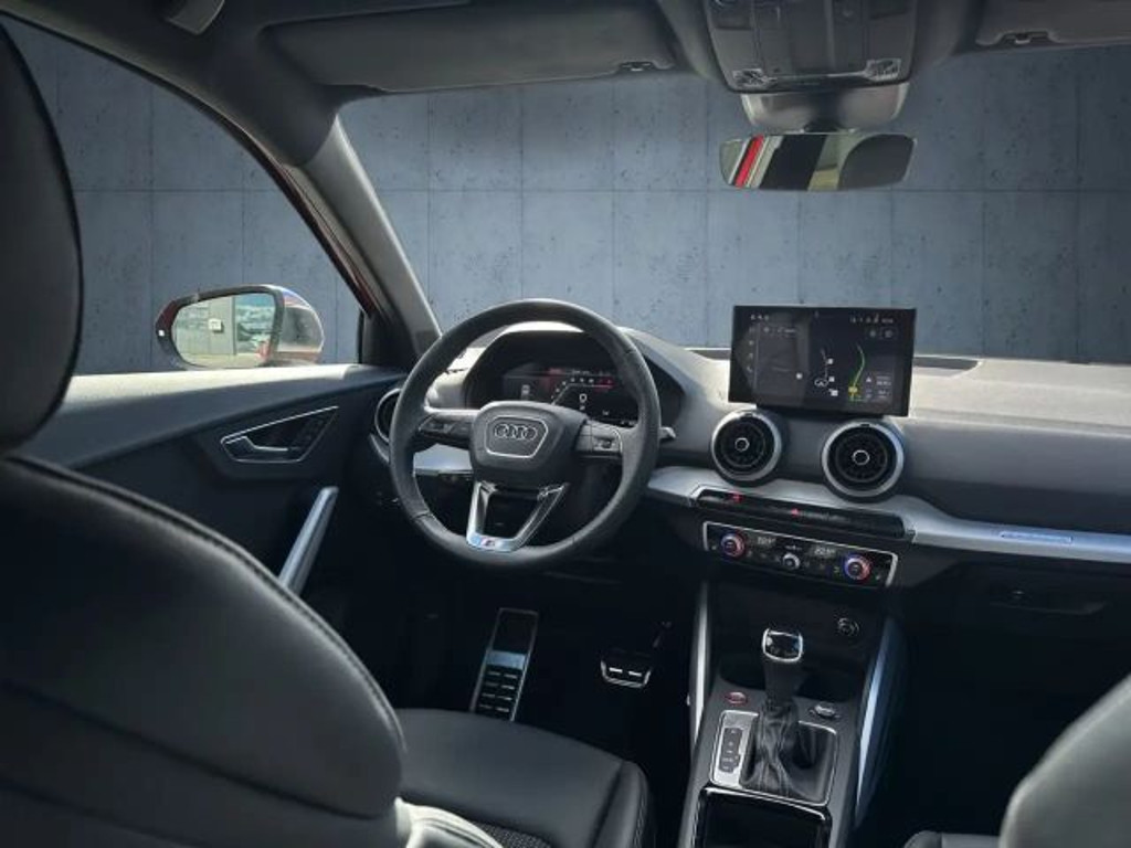 Audi SQ2