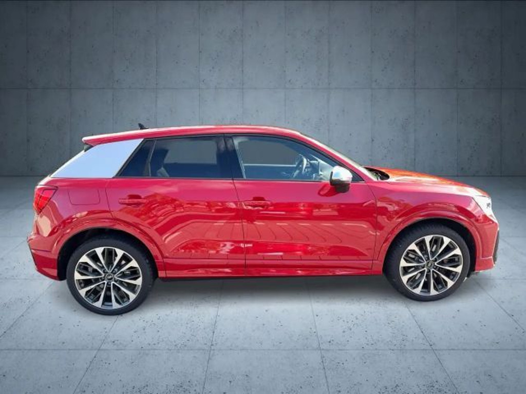 Audi SQ2