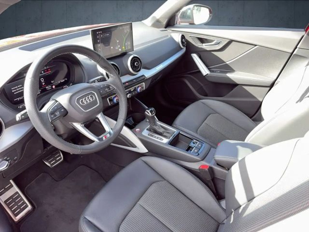 Audi SQ2