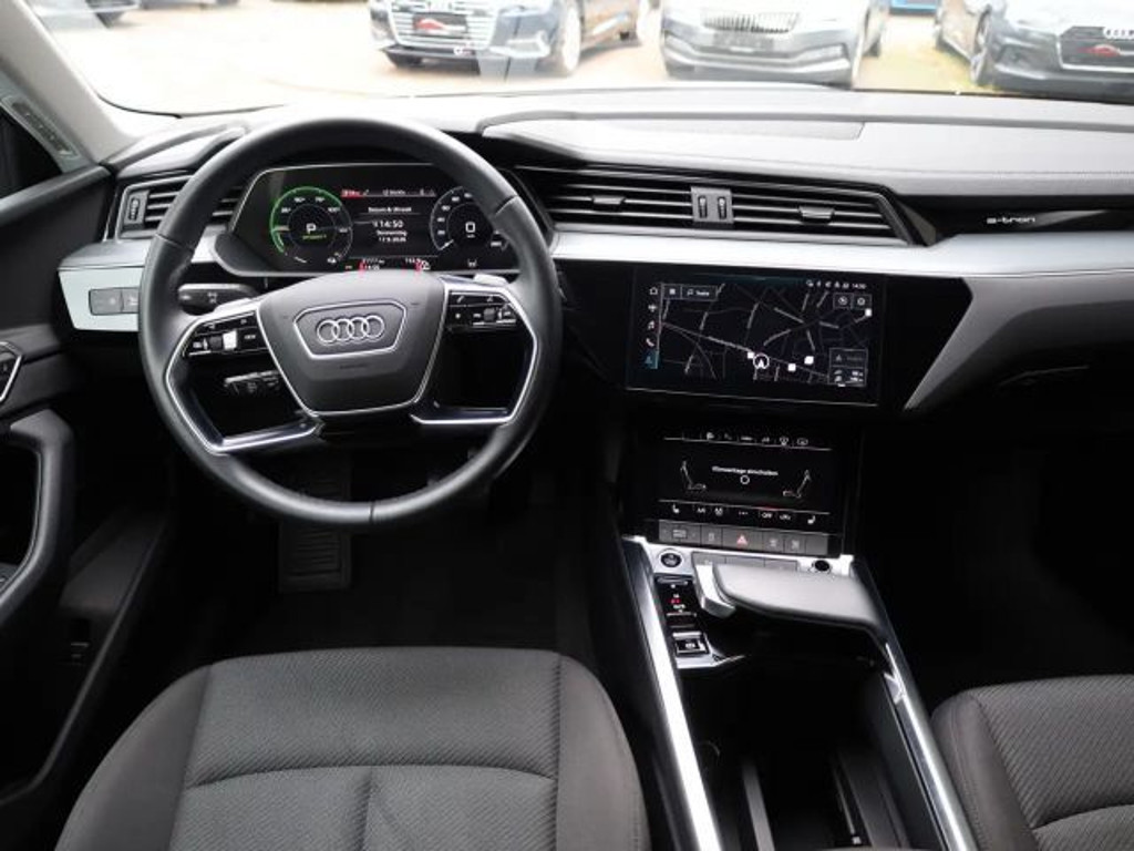Audi e-tron