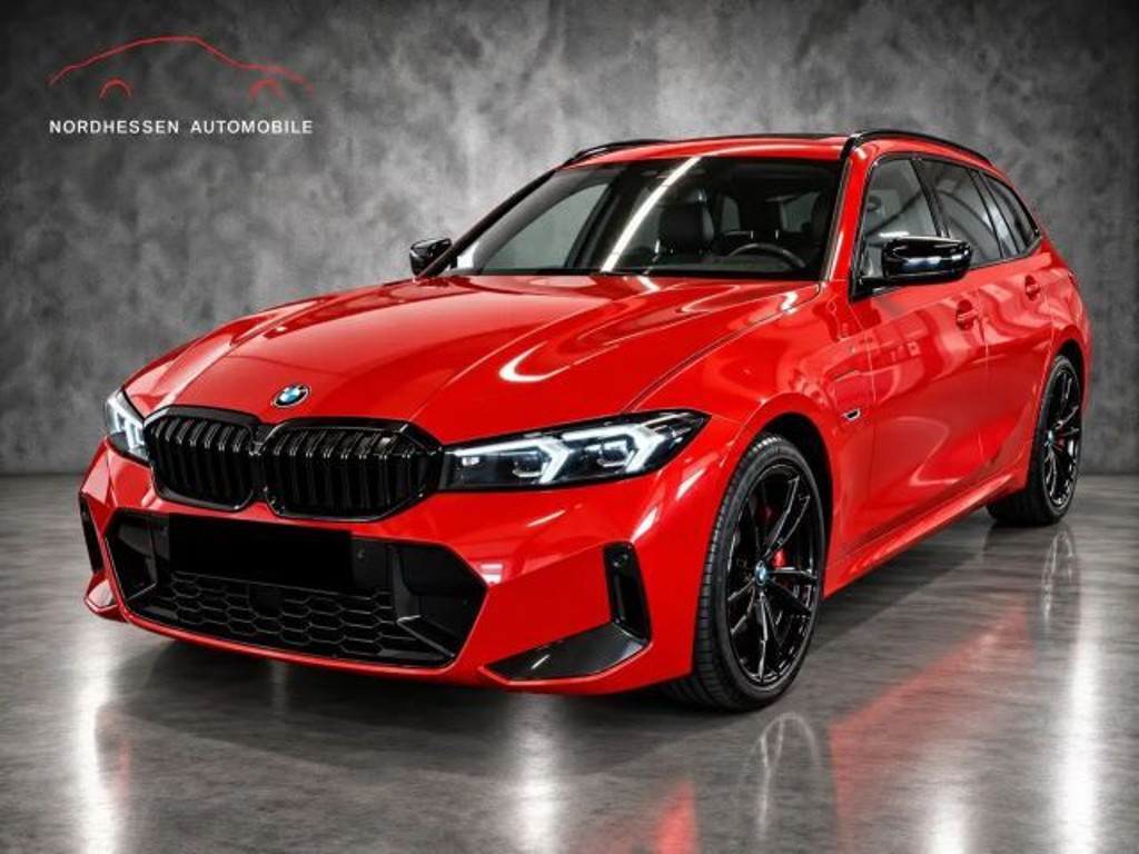 BMW 3 Serie 330 M-Sport xDrive Touring 330e
