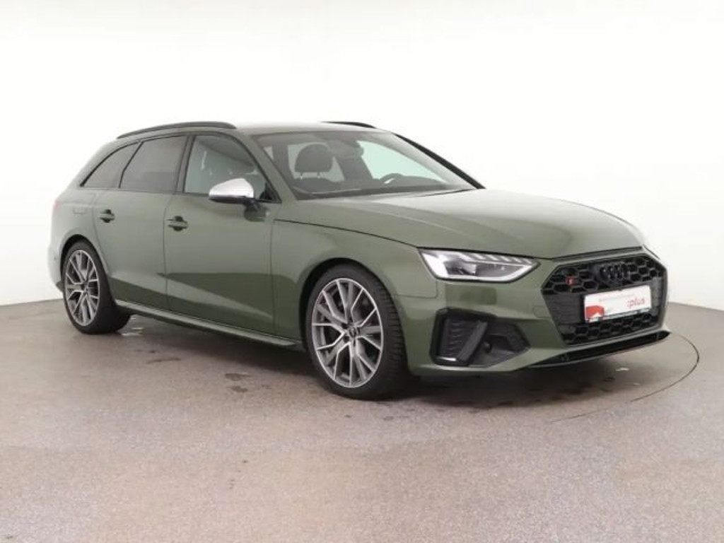 Audi S4