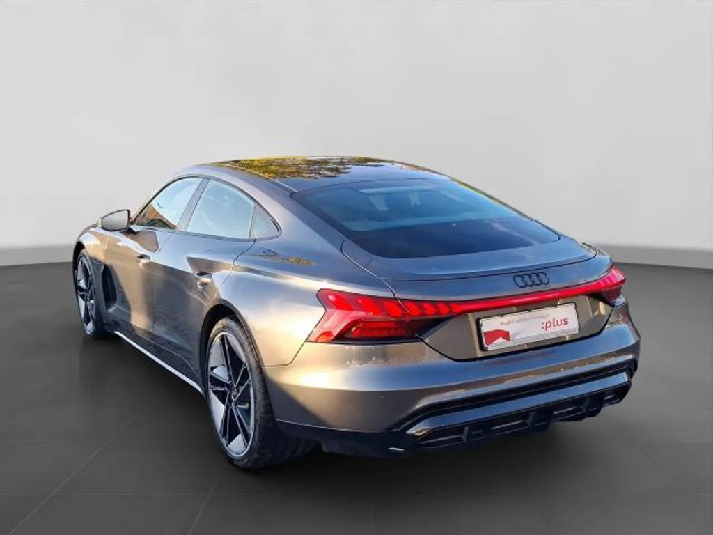 Audi e-tron GT