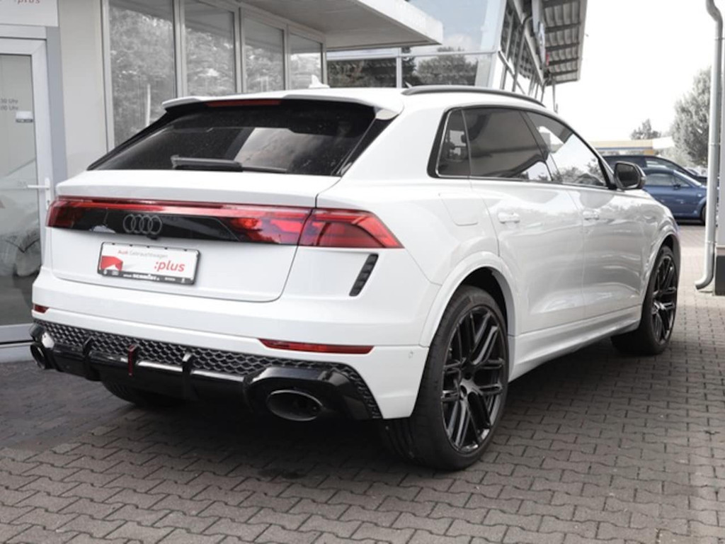 Audi RS Q8 Quattro