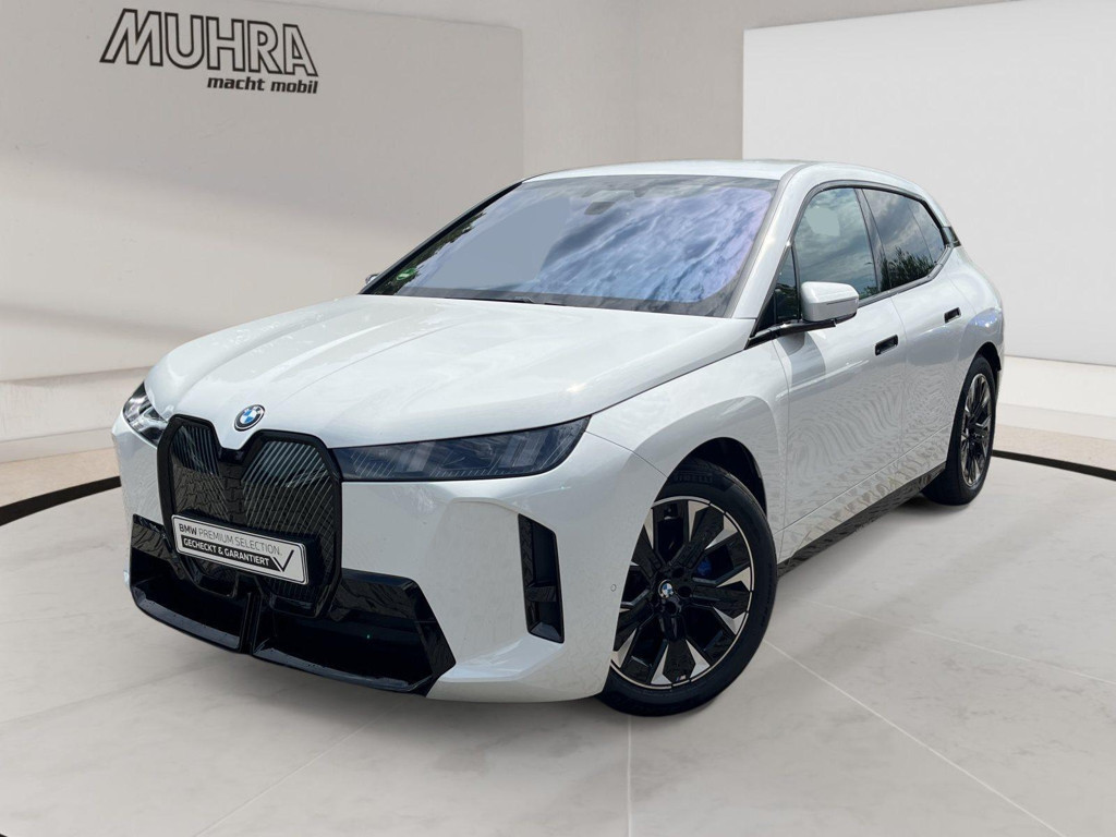 BMW iX