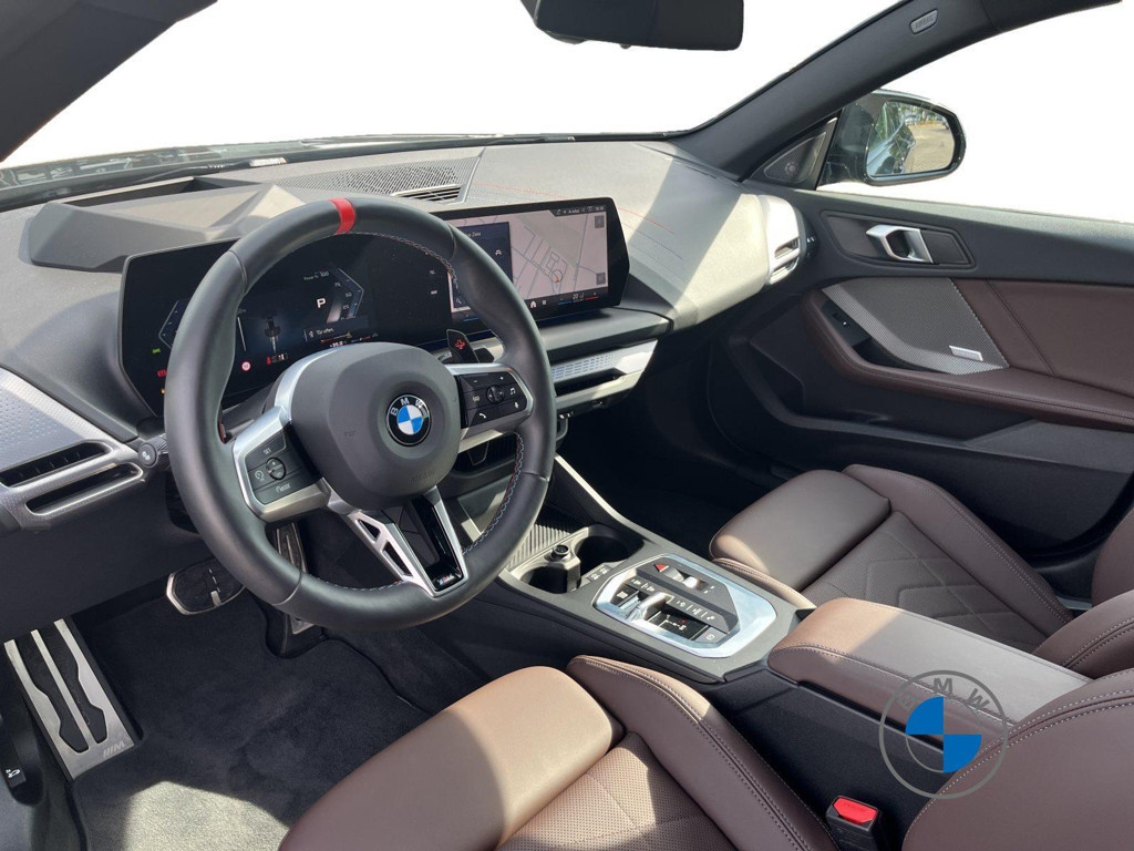 BMW M235
