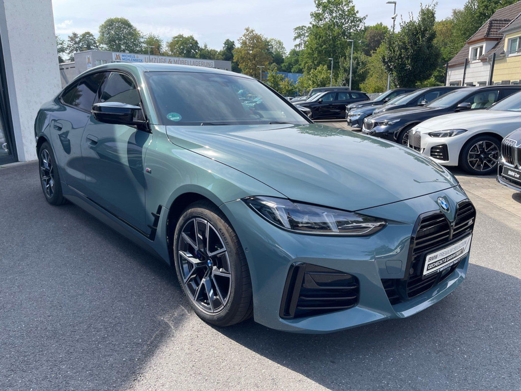 BMW M440