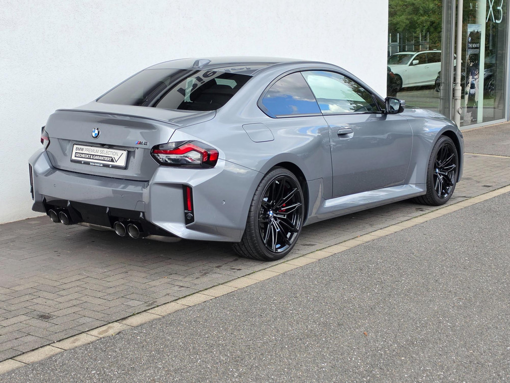 BMW M2