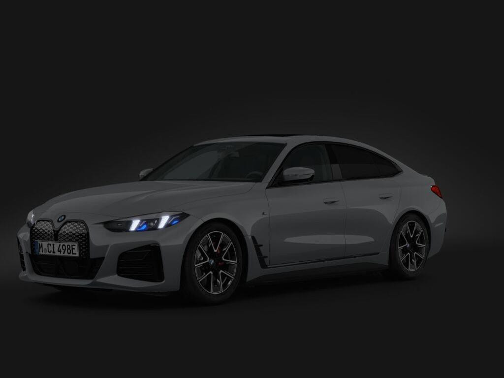 BMW i4
