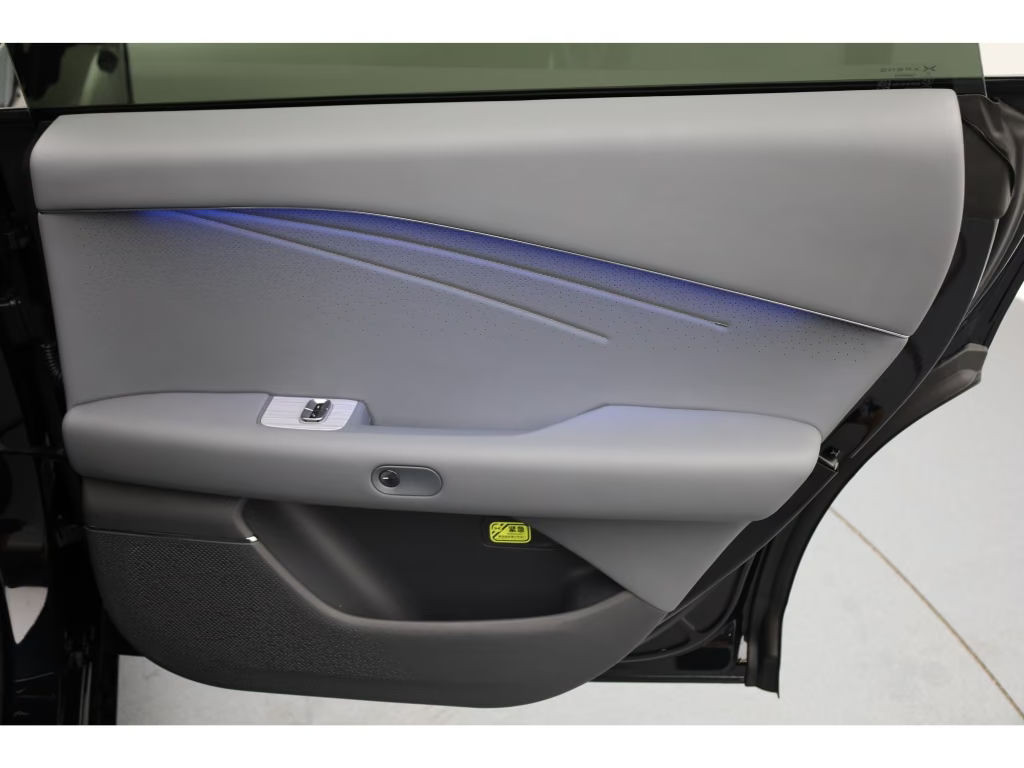 Xpeng P7