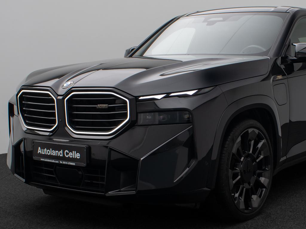 BMW XM