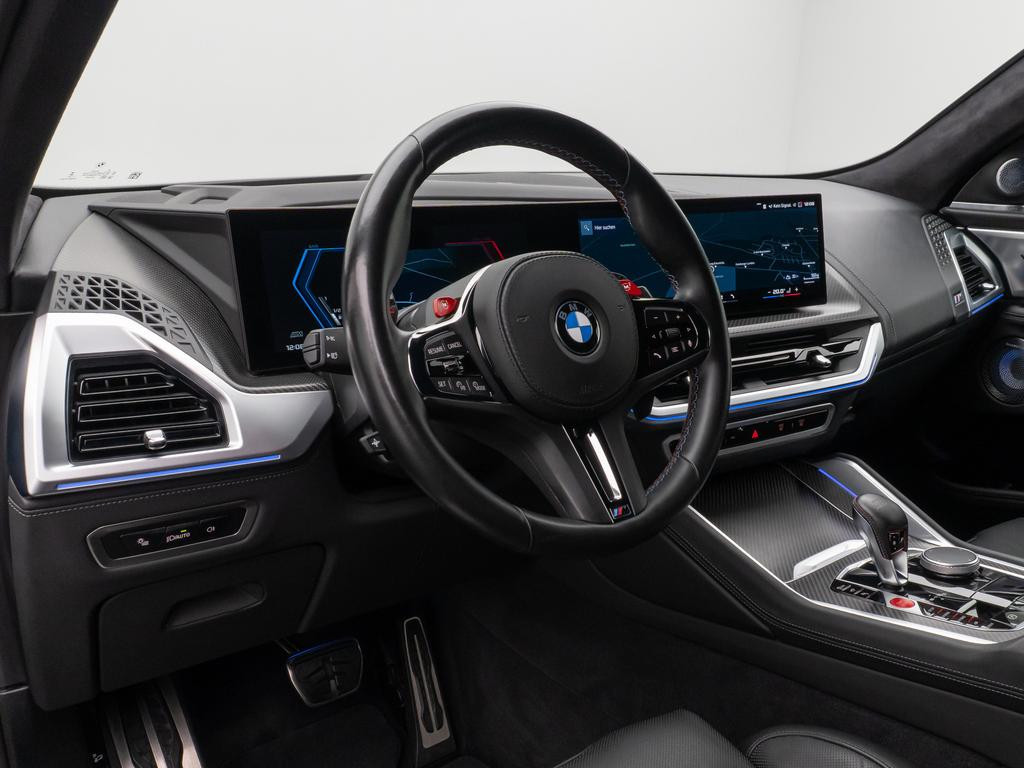 BMW XM
