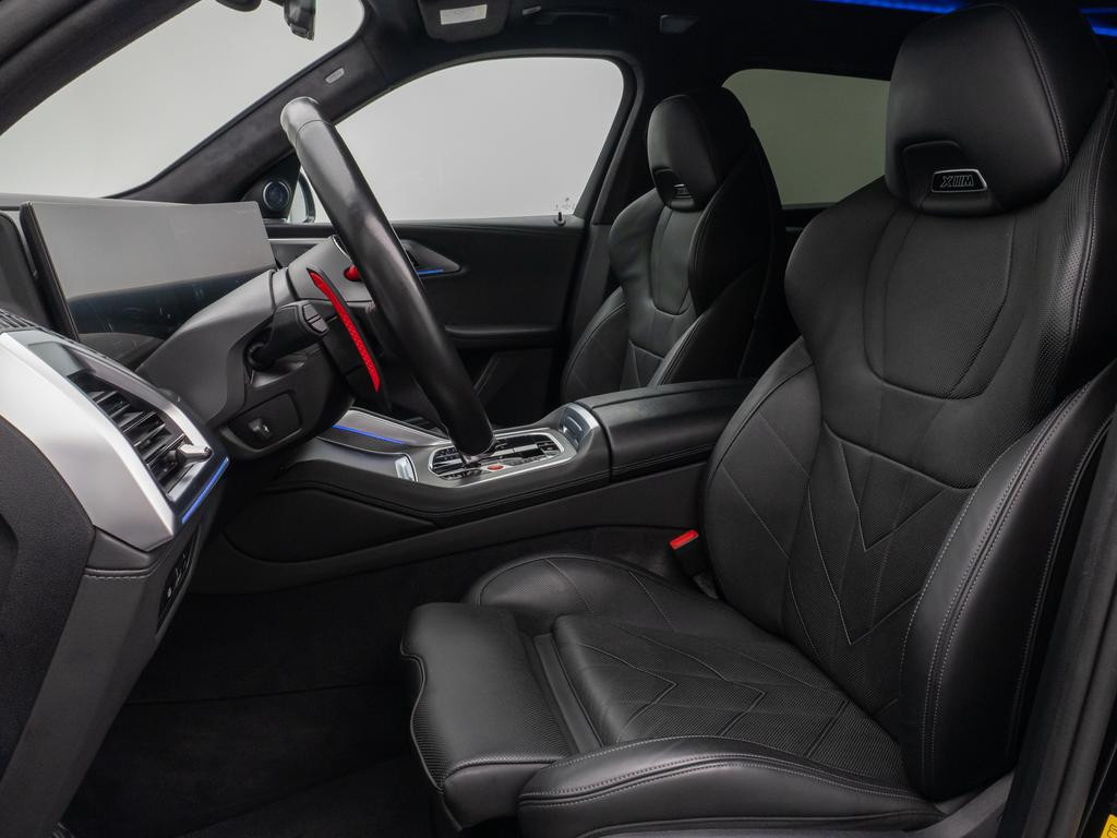 BMW XM