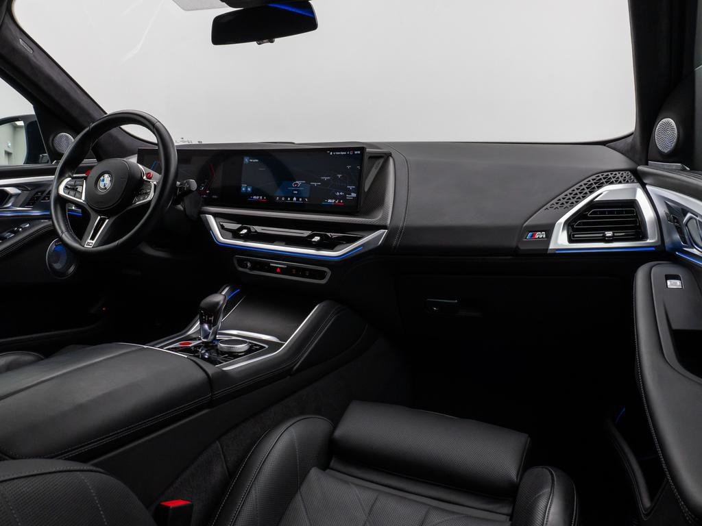 BMW XM
