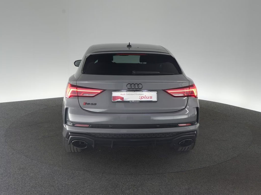 Audi RS Q3
