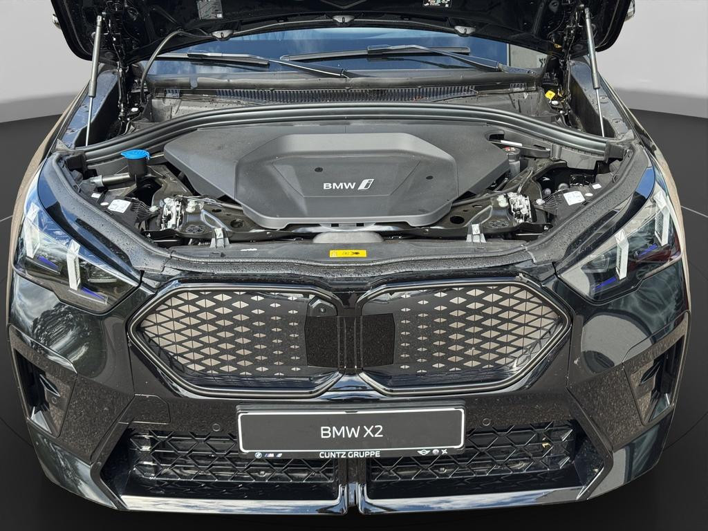 BMW iX2