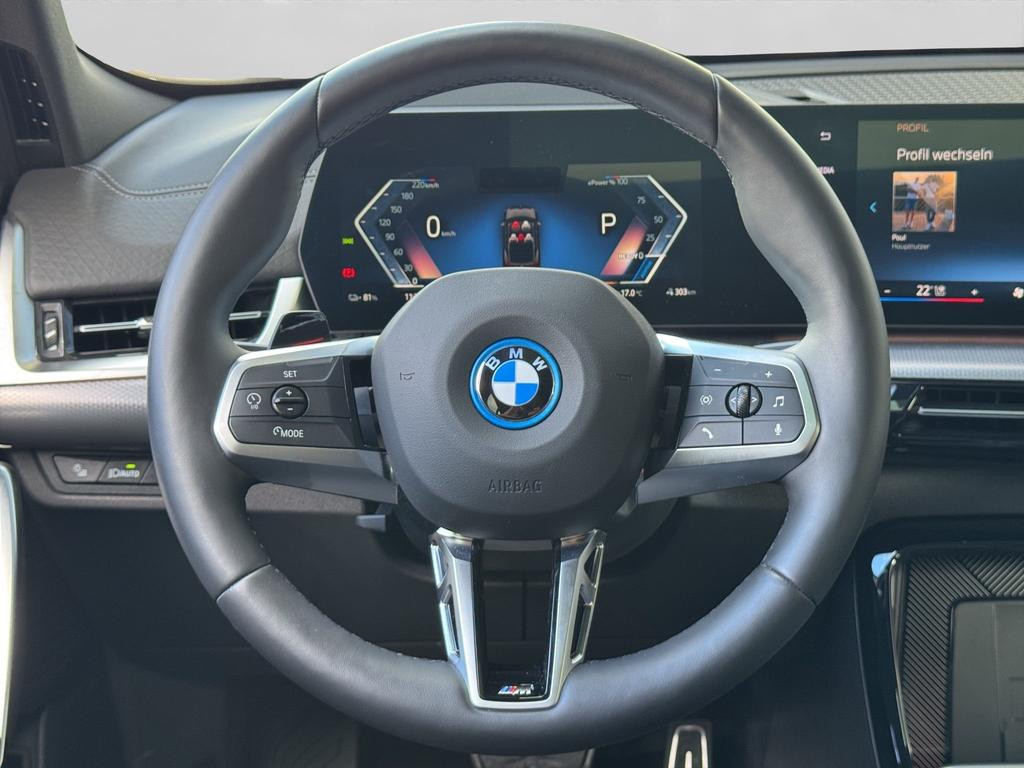 BMW iX2