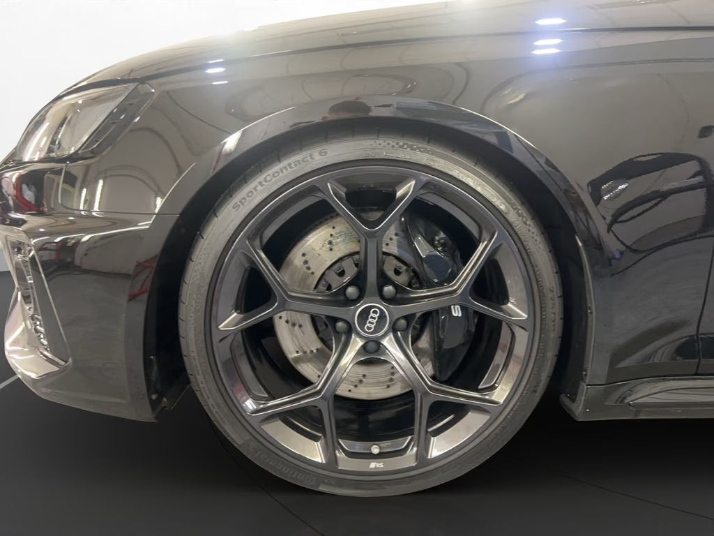 Audi RS4