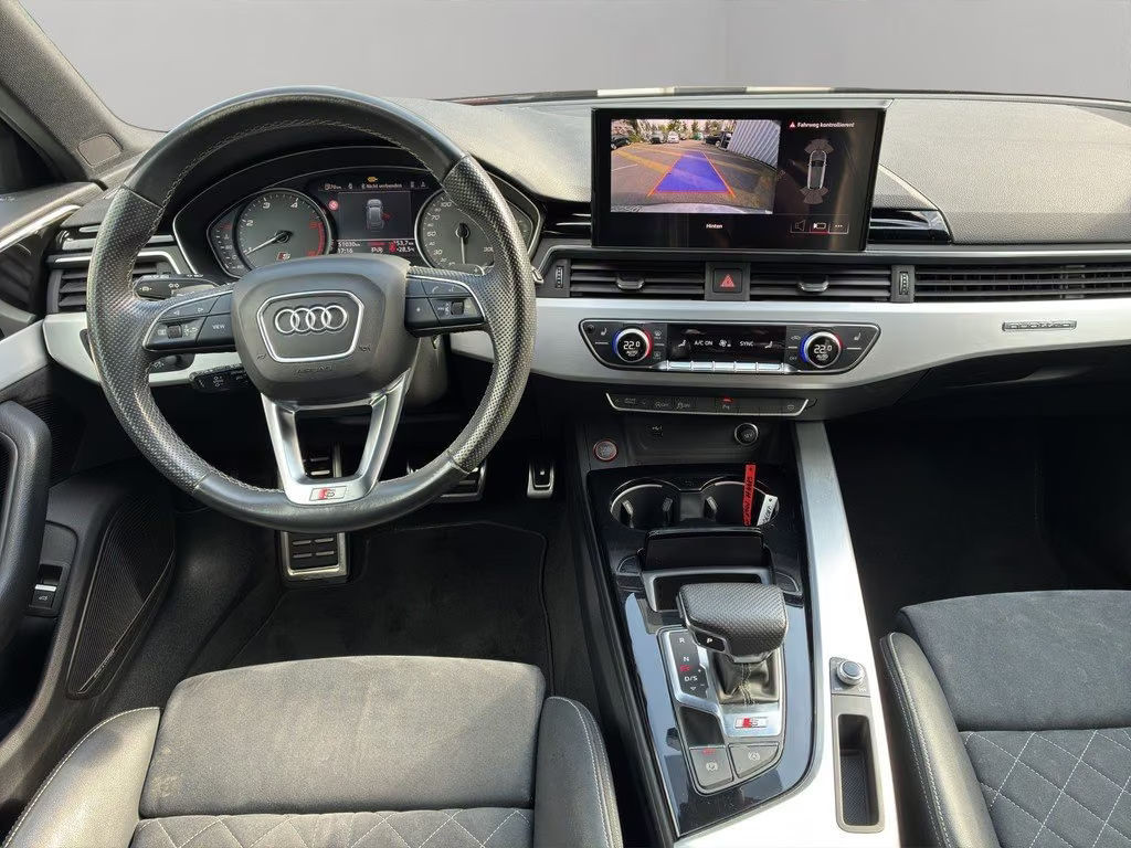 Audi S4
