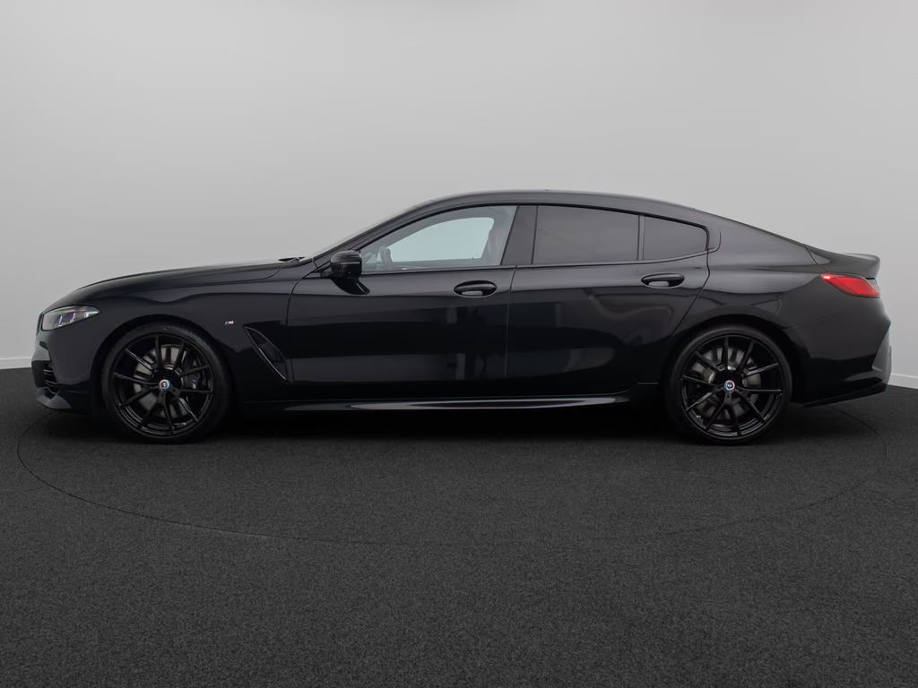 BMW M850