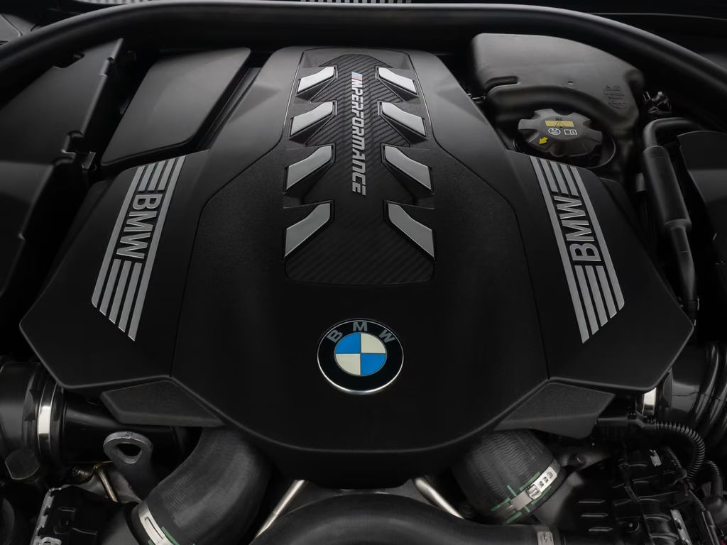 BMW M850