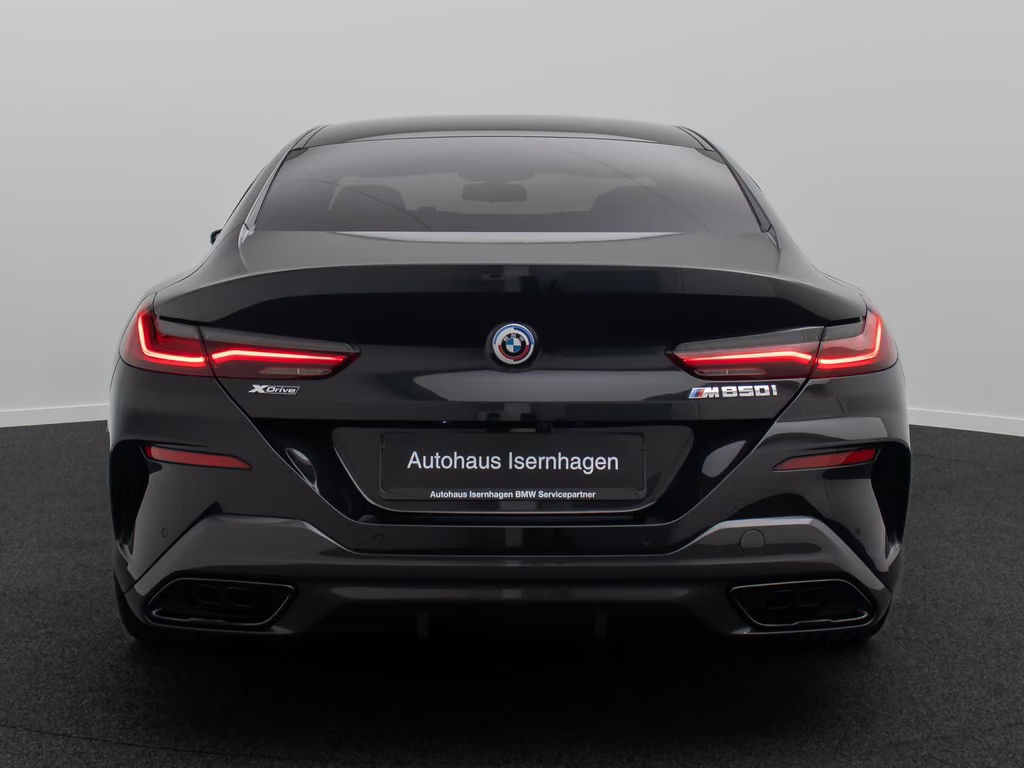 BMW M850