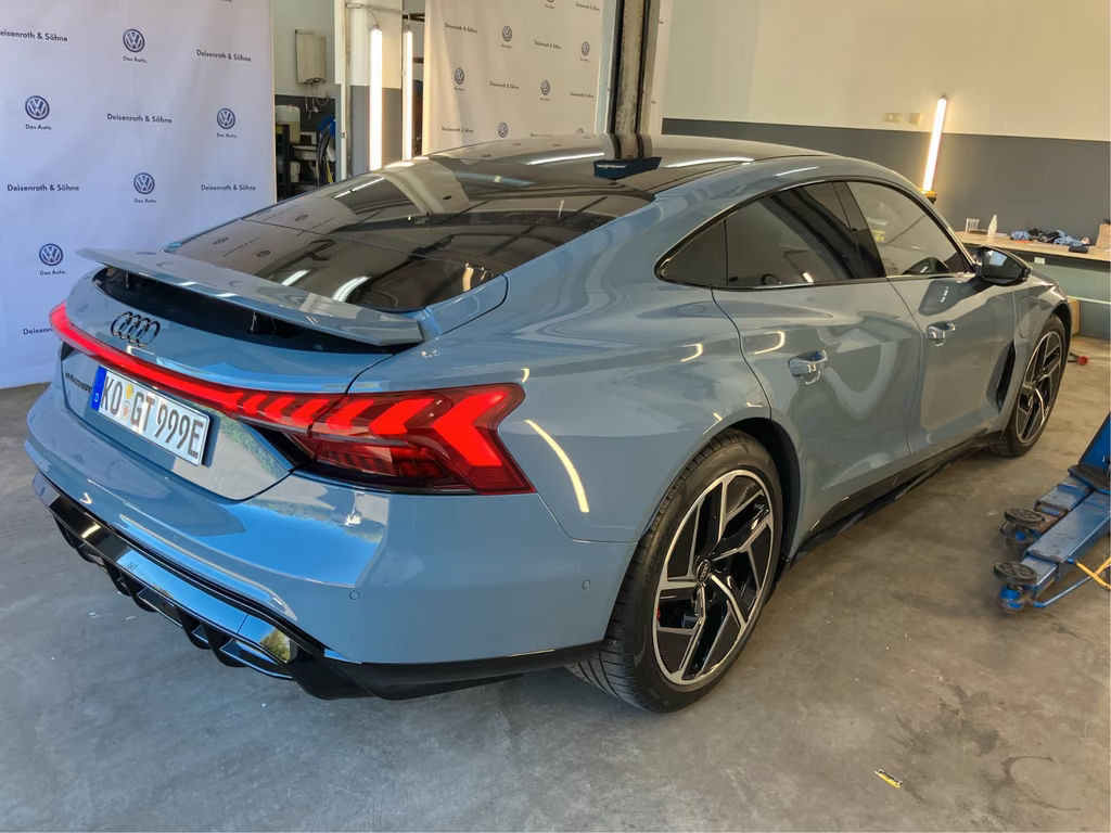 Audi e-tron GT