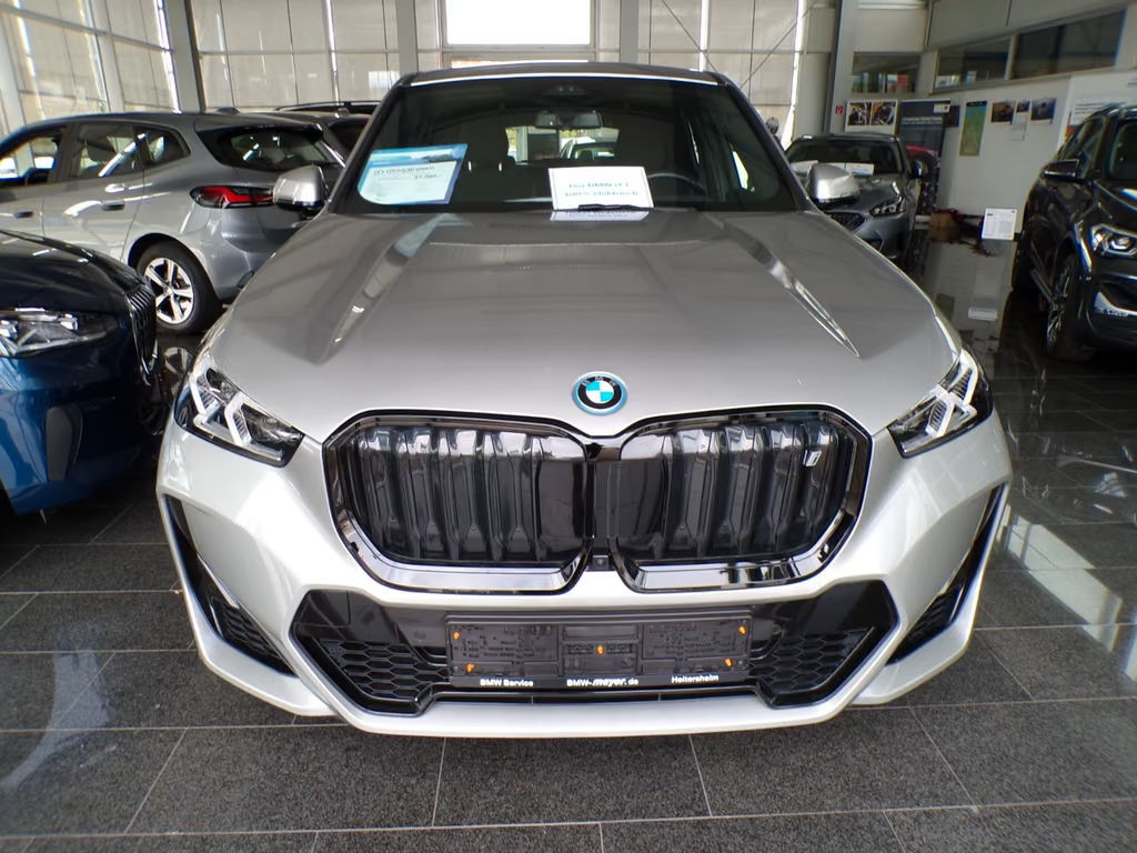 BMW iX1 M-Sport xDrive