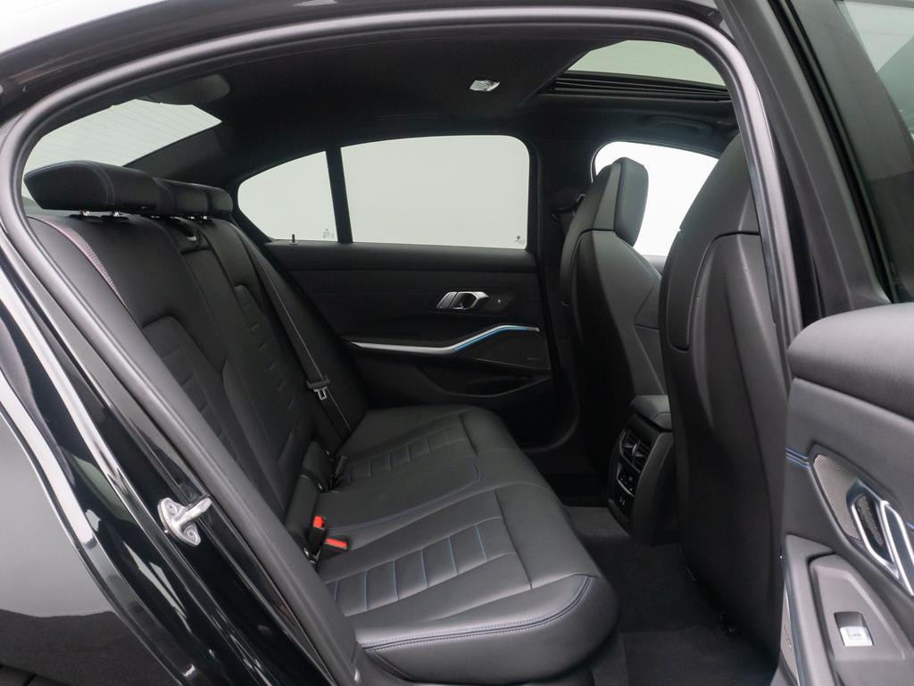 BMW M340