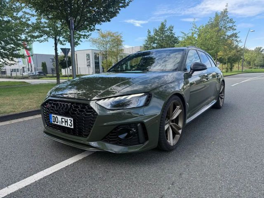 Audi RS4