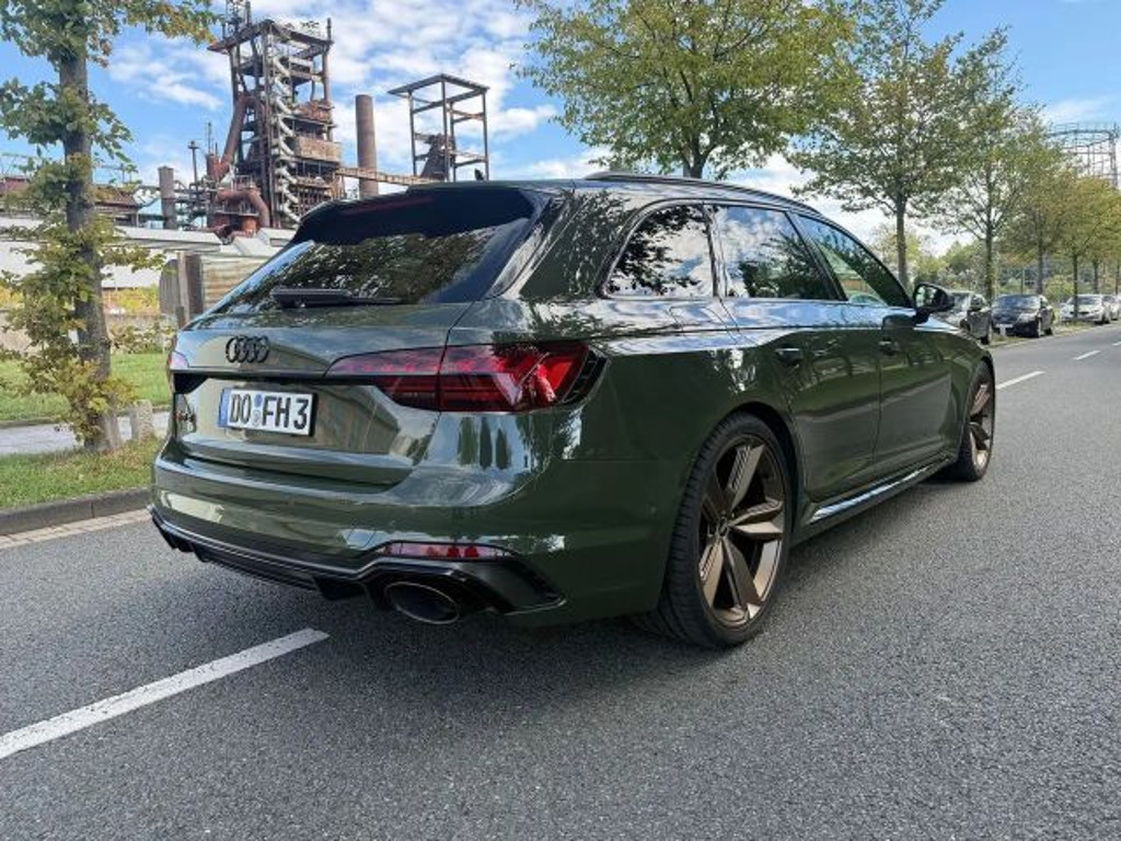 Audi RS4