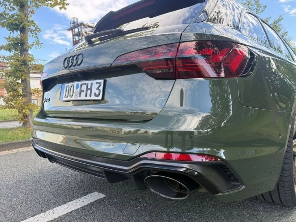 Audi RS4