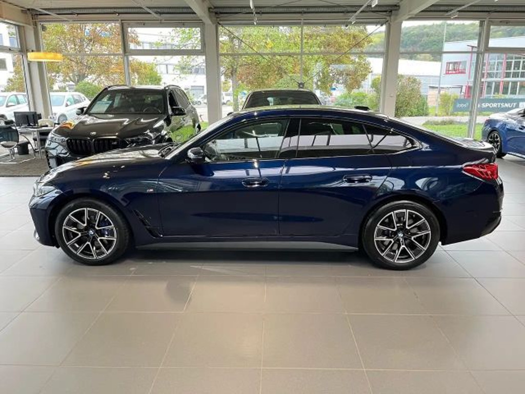 BMW i4
