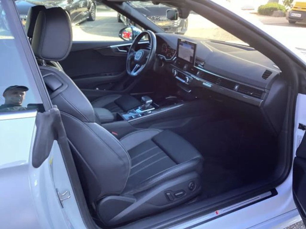 Audi S5