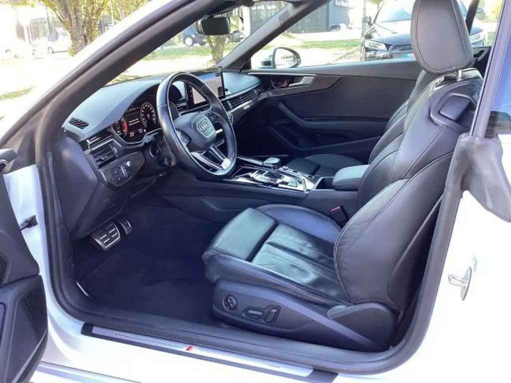 Audi S5