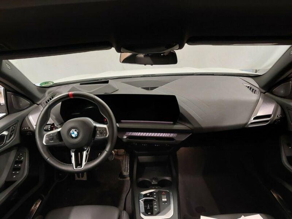 BMW M235