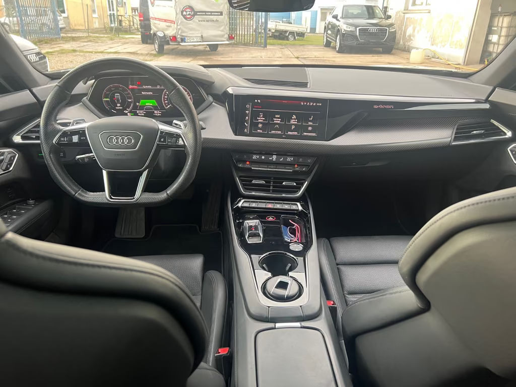 Audi e-tron GT