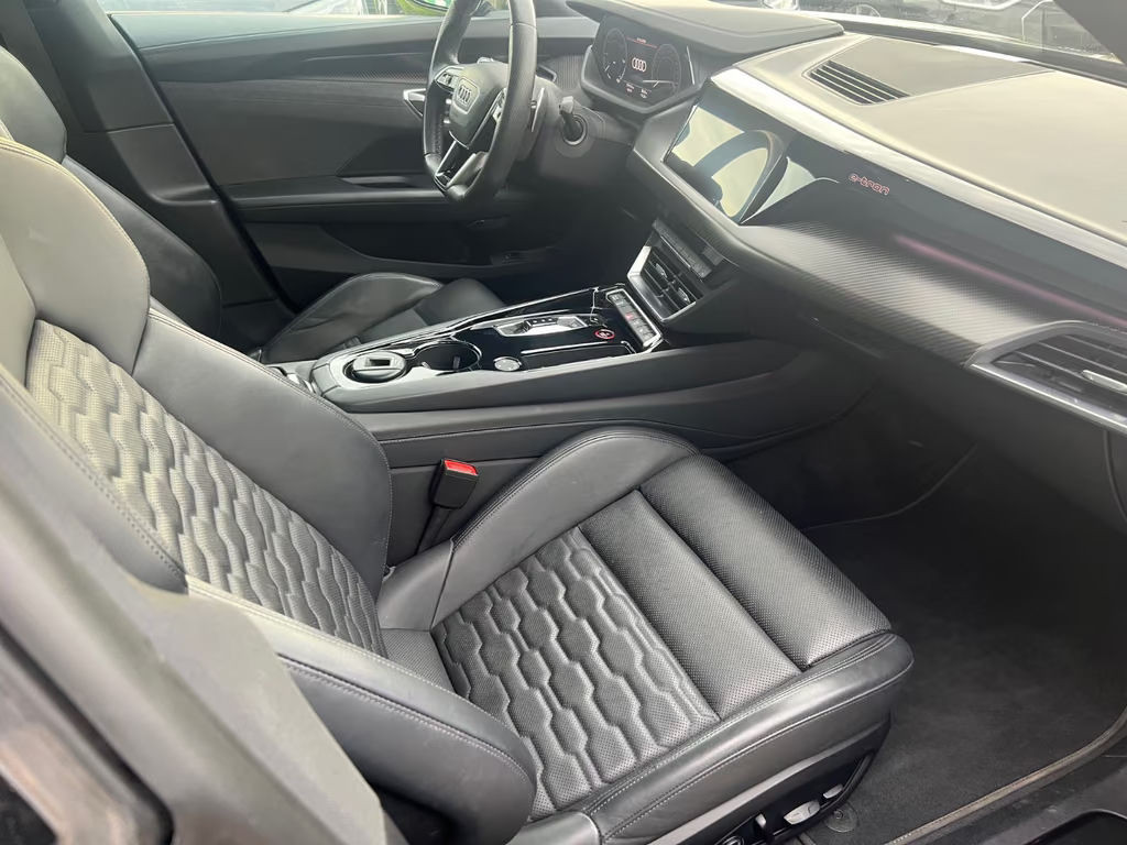 Audi e-tron GT
