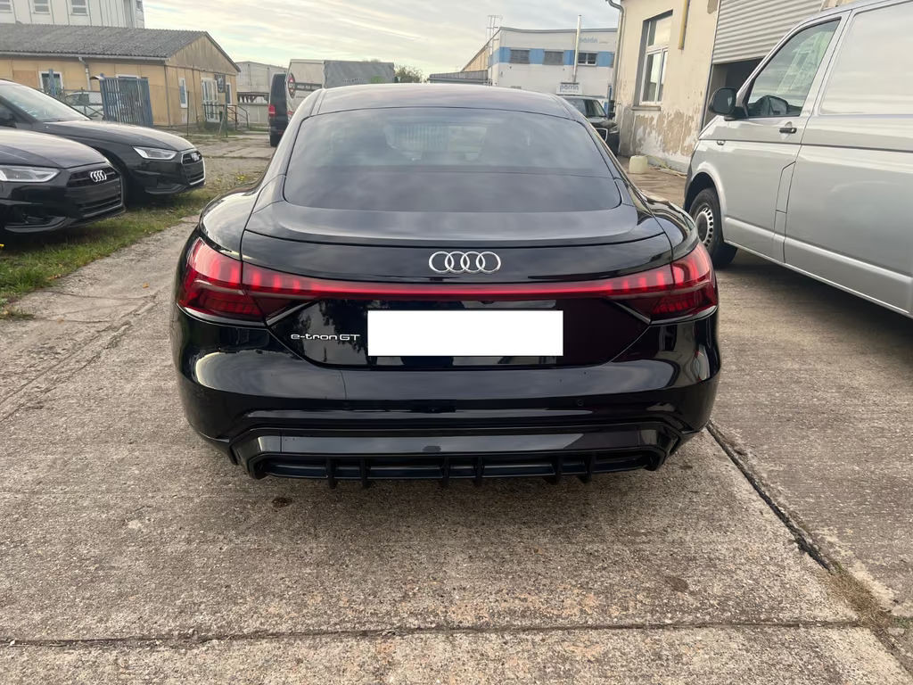 Audi e-tron GT
