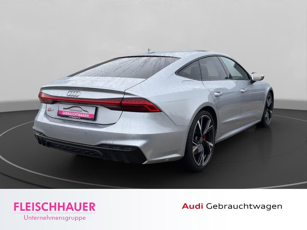 Audi S7