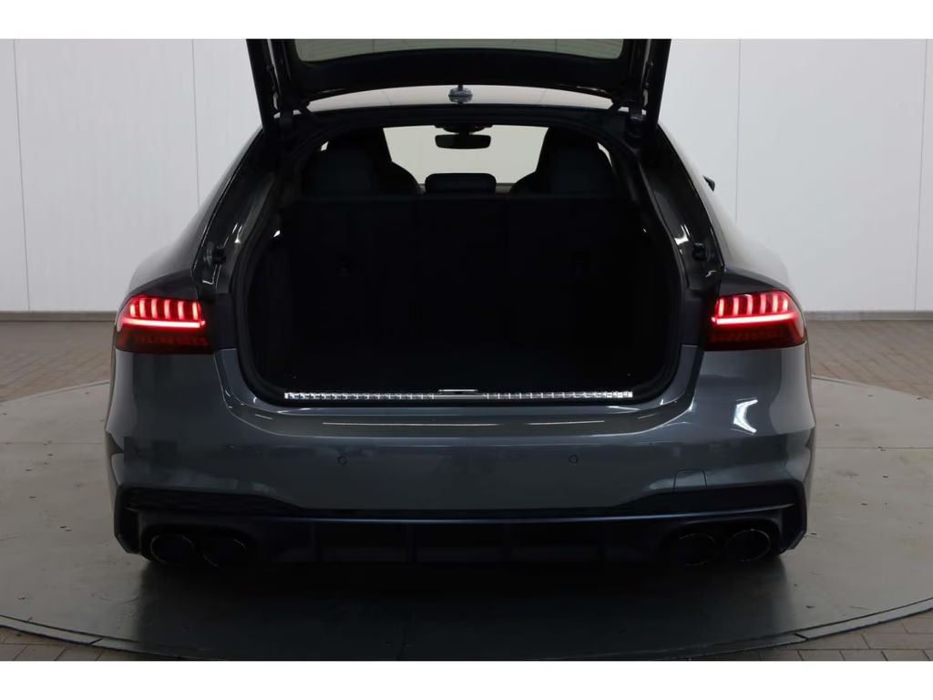 Audi S7