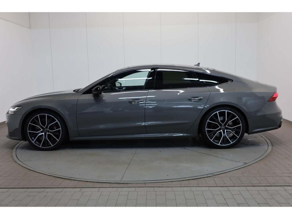 Audi S7