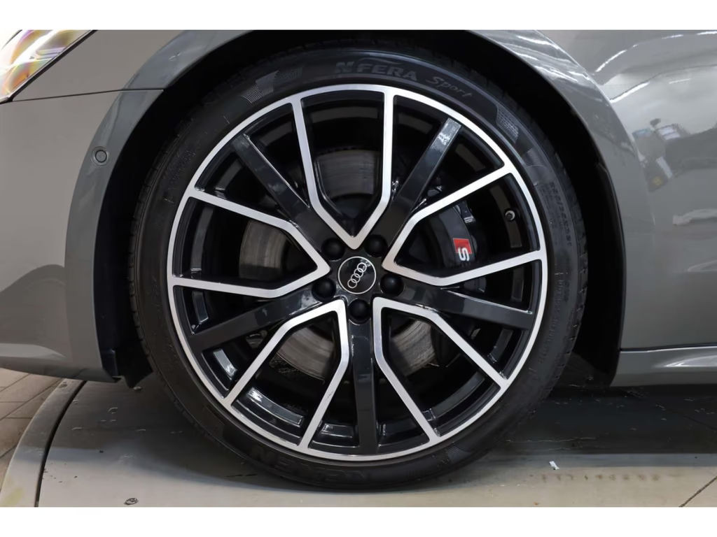 Audi S7